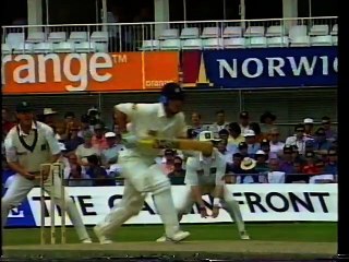 ENGLAND v SOUTH AFRICA 3rd TEST MATCH DAY 2 THE OVAL 1994