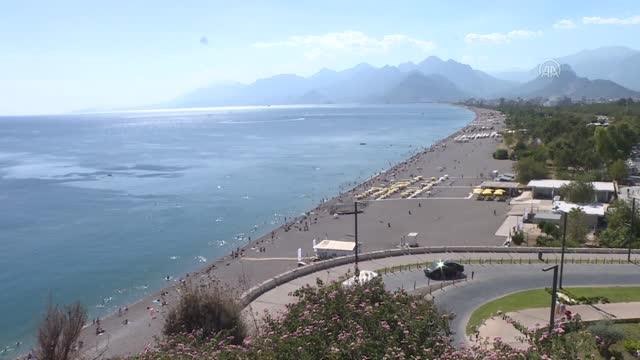 Güneşli havayı görenler sahillerde vakit geçirdi