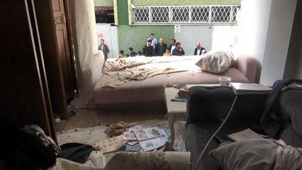 Savaştan çıkmış gibi! Ocaktan sızan gaz, evi kullanılamaz hale getirdi