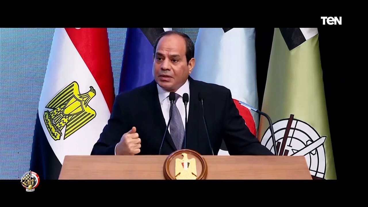 "يدٌ تبني ويدٌ تحمي".. رجالا صنعوا النصر "اوعي تخاف وجيش بلدك بيحميك "