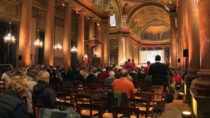 3000 pädophile Täter in Frankreichs katholischer Kirche