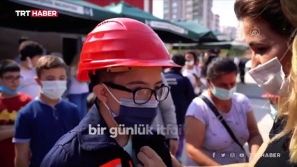 Özel gereksinimli çocuklar, itfaiyeci olma sevinci yaşadı