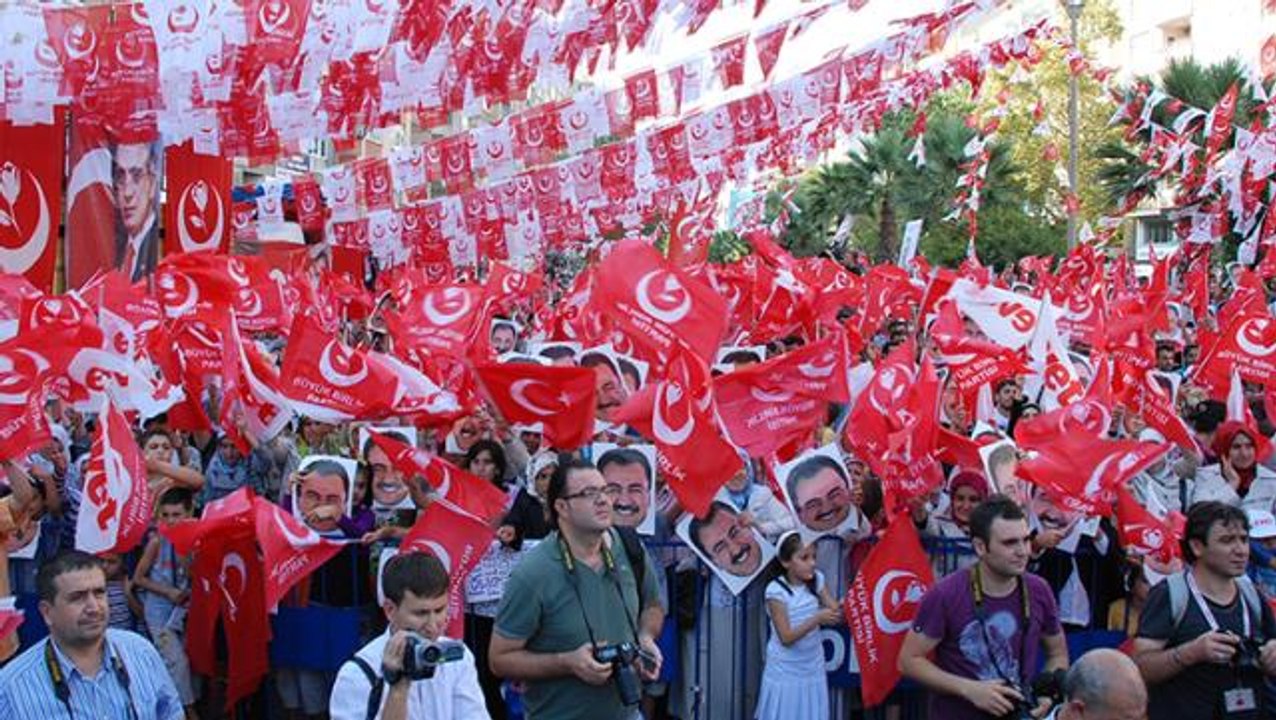 Büyük Birlik Partisi'nde anlaşmazlık! Yeni parti kuruyorlar, ismi Milli Yol Partisi olacak