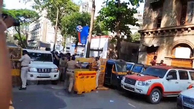 Shahrukh Khan's Son Aryan Leaves NCB Office For Medical Examination!