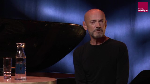 Je suis vous tous... (qui m’écoutez) : Aimer / Je monte les planches / On chante ce qu’on peut