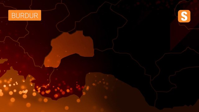 SIÇRAYAN KIVILCIM SAMAN BALYALARINI YAKTI