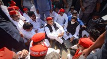 Nonstop: Akhilesh Yadav detained by police in Lucknow