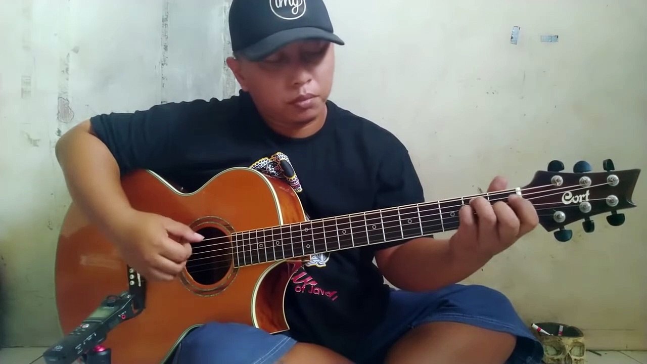 Ngopi Pagi by alip ba ta