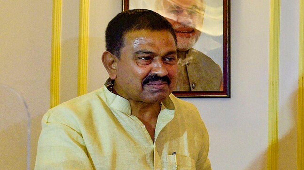 Lakhimpur protesters attacked BJP workers with sticks, swords: MoS Ajay Mishra | Watch