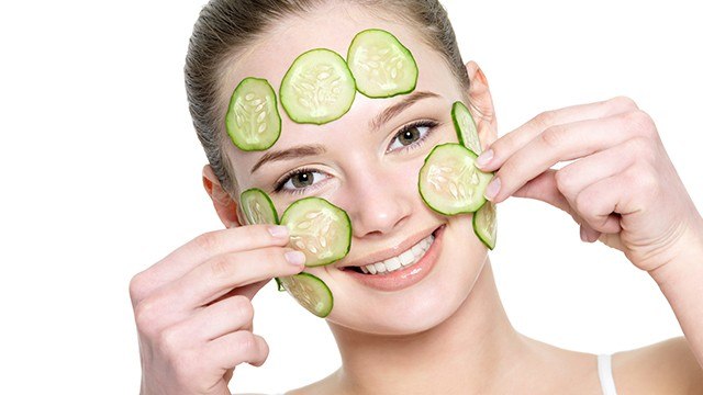 Bantu Hidrasi Kulit, Mentimun Punya 4 Manfaat Kecantikan Ini