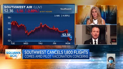 Southwest Airlines suddenly canceled thousands of flights this weekend and Ted Cruz knows WHY