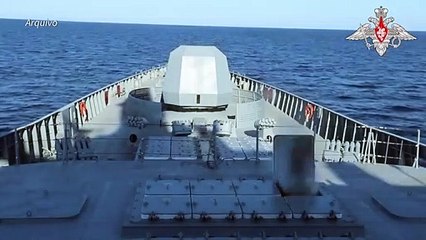 Rússia testa míssil hipersônico de submarino