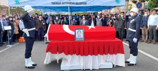 Silahlı saldırıda yaralanan bekçi Fırat Doğan, yeni dünyaya gelen çocuğunu kucağına alamadan şehit düştü