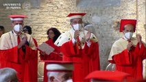 Laurea a Mattarella: il lungo applauso al presidente nella chiesa di San Francesco a Parma