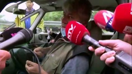 El tráfico entre Serbia y Kosovo vuelve a la normalidad gracias a las pegatinas