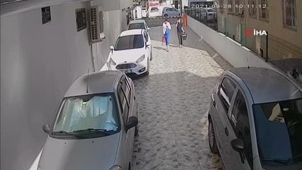 Hamile kadın çilingir çağırıp komşusunun 71 bin liralık altınını çaldı