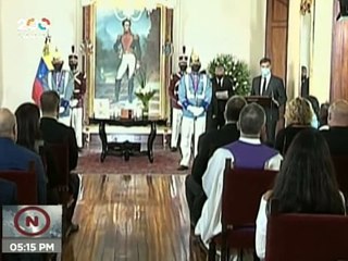 Desde la Casa Amarilla de Caracas rindieron honores póstumos en memoria del Embajador William Izarra