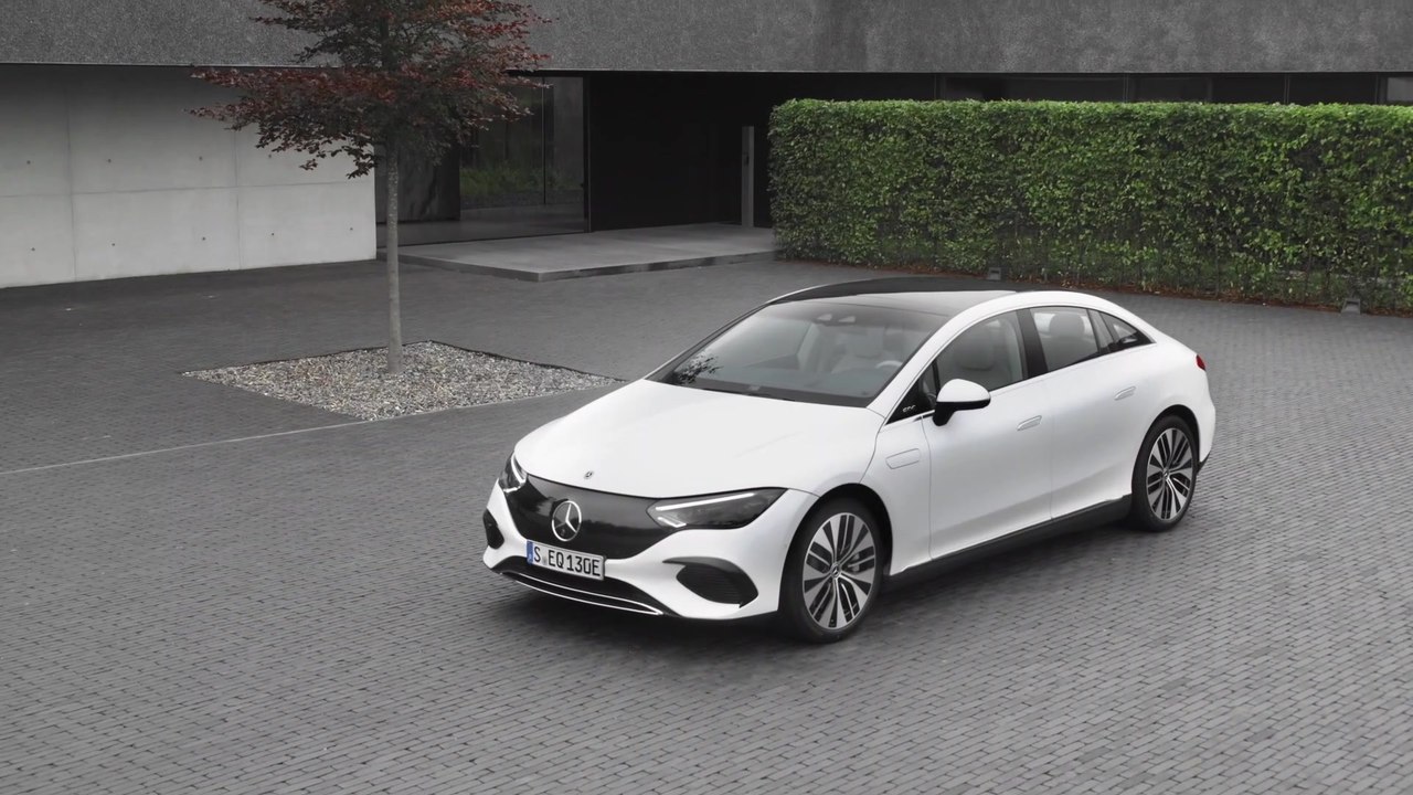 Der neue Mercedes-Benz EQE - die Ladefunktionen