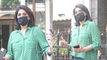 Ranbir Kapoor Mother and Actress Neetu Kapoor Spotted at Bandra | FilmiBeat