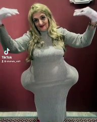 جدة شهاب تقلد مروة راتب