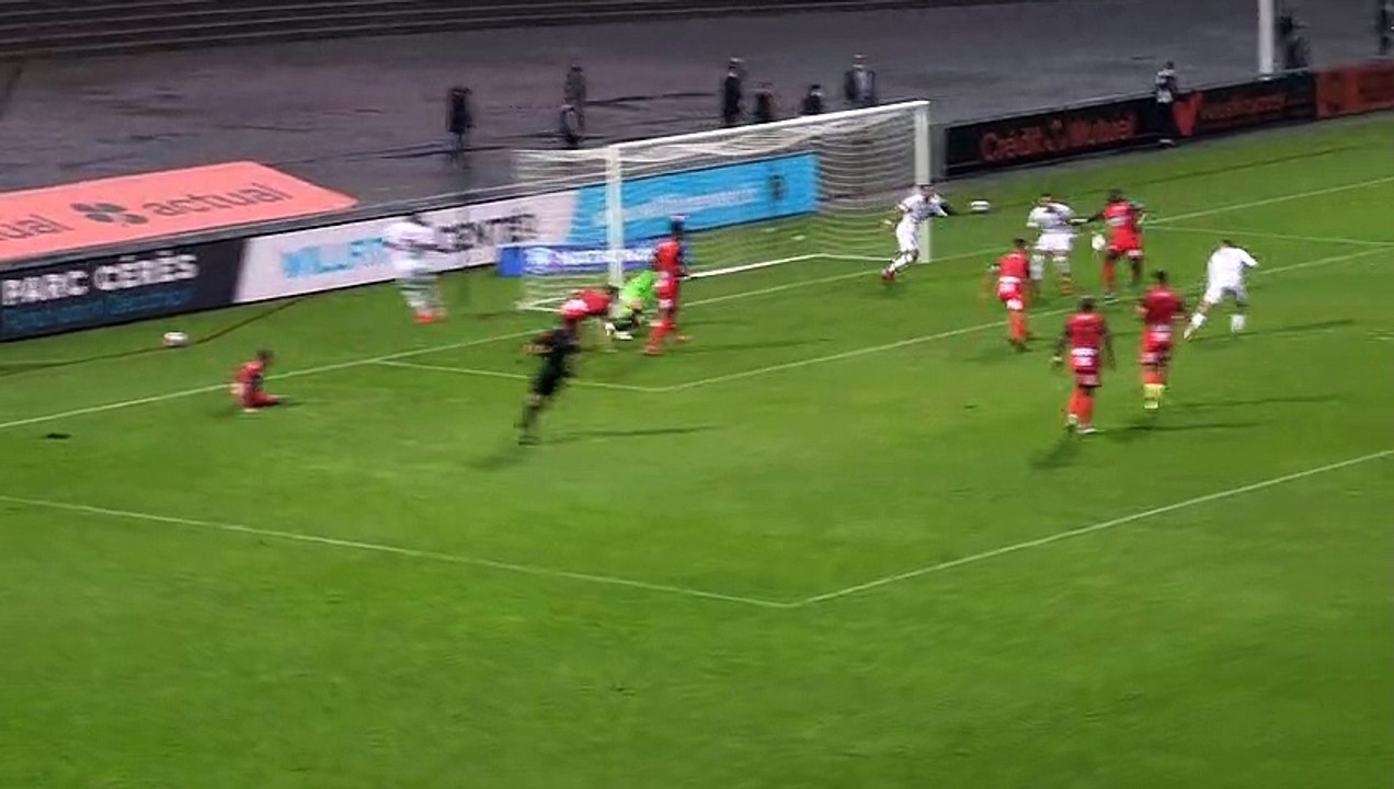 (J09) Laval 1 - 2 Châteauroux, résumé vidéo