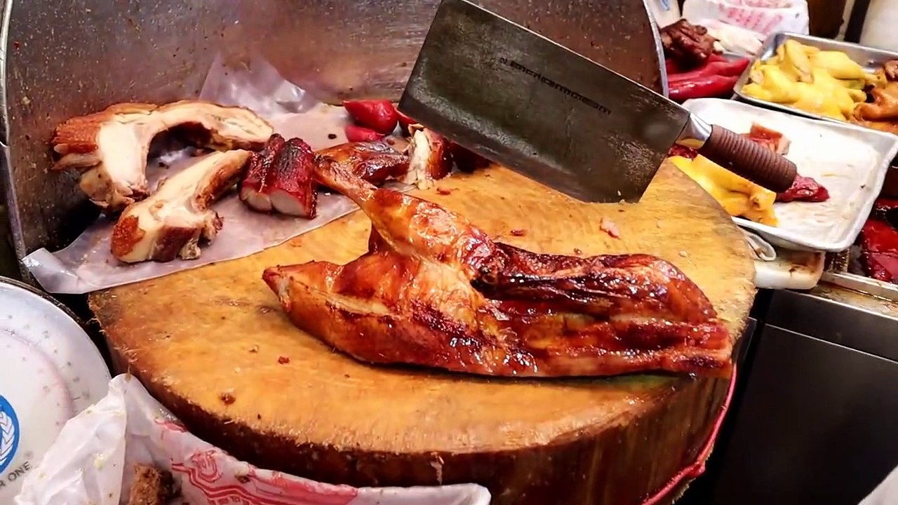Street Food || Delicious Roasted Pork Roasted Piglets Peking Ducks.