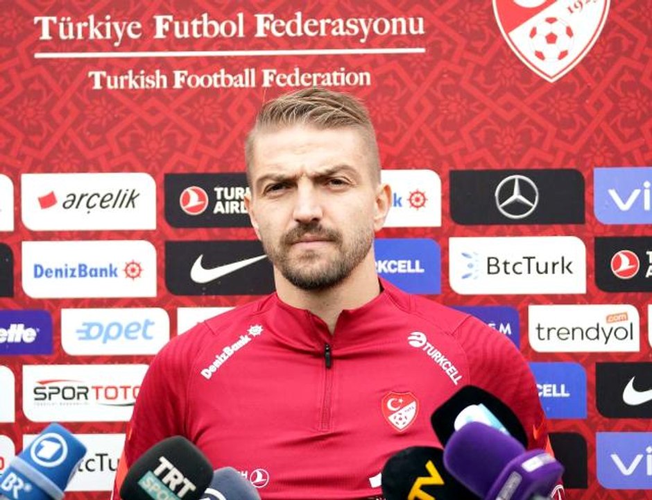 Caner Erkin: "Yeniden Milli Takım'da olduğum için mutluyum"