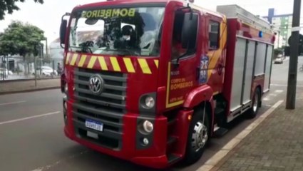 Bombeiros são acionados para fazerem abertura da imóvel no Centro