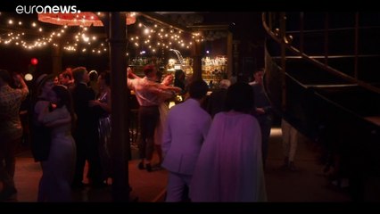 Cinema: I'm Your Man, attrazione (fatale?) tra una scienziata e un robot