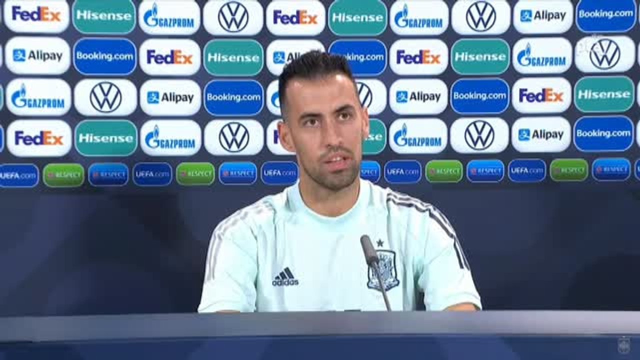 Busquets: "Todos los jugadores que están aquí es por méritos propios"