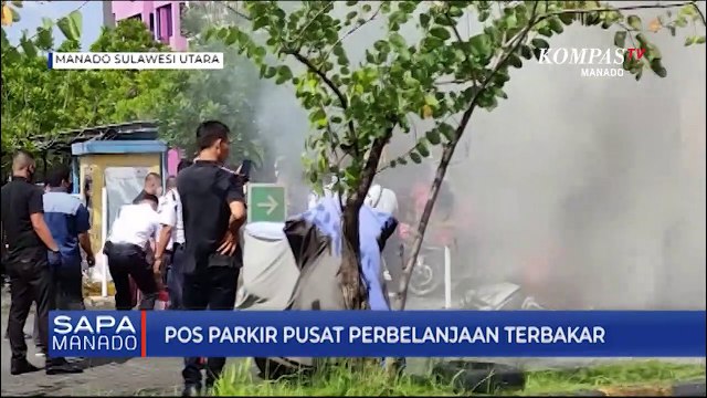 Pos Parkir Pusat Perbelanjaan Terbakar