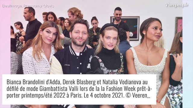 Amel Bent : Beauté florale à la Fashion Week, au milieu de femmes de footballeurs