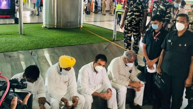 Rahul Gandhi sits on dharna at Lucknow airport
