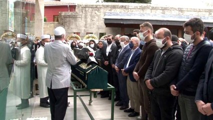 Kanser nedeniyle 25 yaşında hayatını kaybeden İlayda Kasaroğlu son yolculuğuna uğurlandı