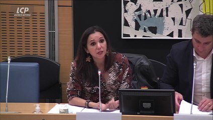 Karine Lebon (Gauche democrate et républicaine) livre des pistes pour mettre fin à la reproduction des stéréotypes de genre à l'école - 06/10/2021