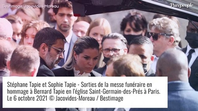 Sophie Tapie face au portrait de son père : l'image forte de la messe hommage