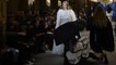 Fashion week de Paris : le mouvement Extinction Rebellion perturbe le défilé Louis Vuitton