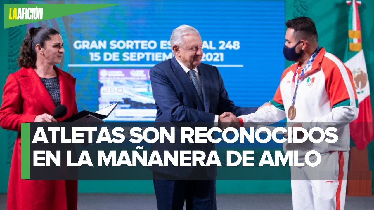 AMLO y Ana Guevara entregan estímulos económicos a atletas de Tokio 2020