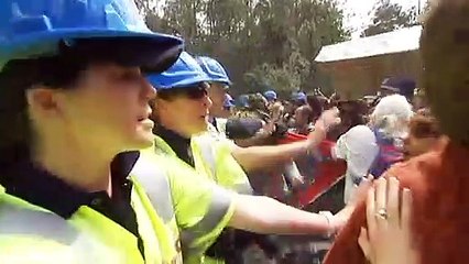 There's growing pressure on the Tasmanian government to rethink its native bush management