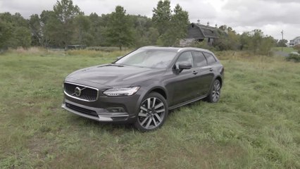 2022 Volvo V90 Cross Country Design Preview