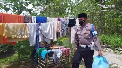 Bripka Nur Ali Berbagi Tali Asih untuk Balita Kembar Siam