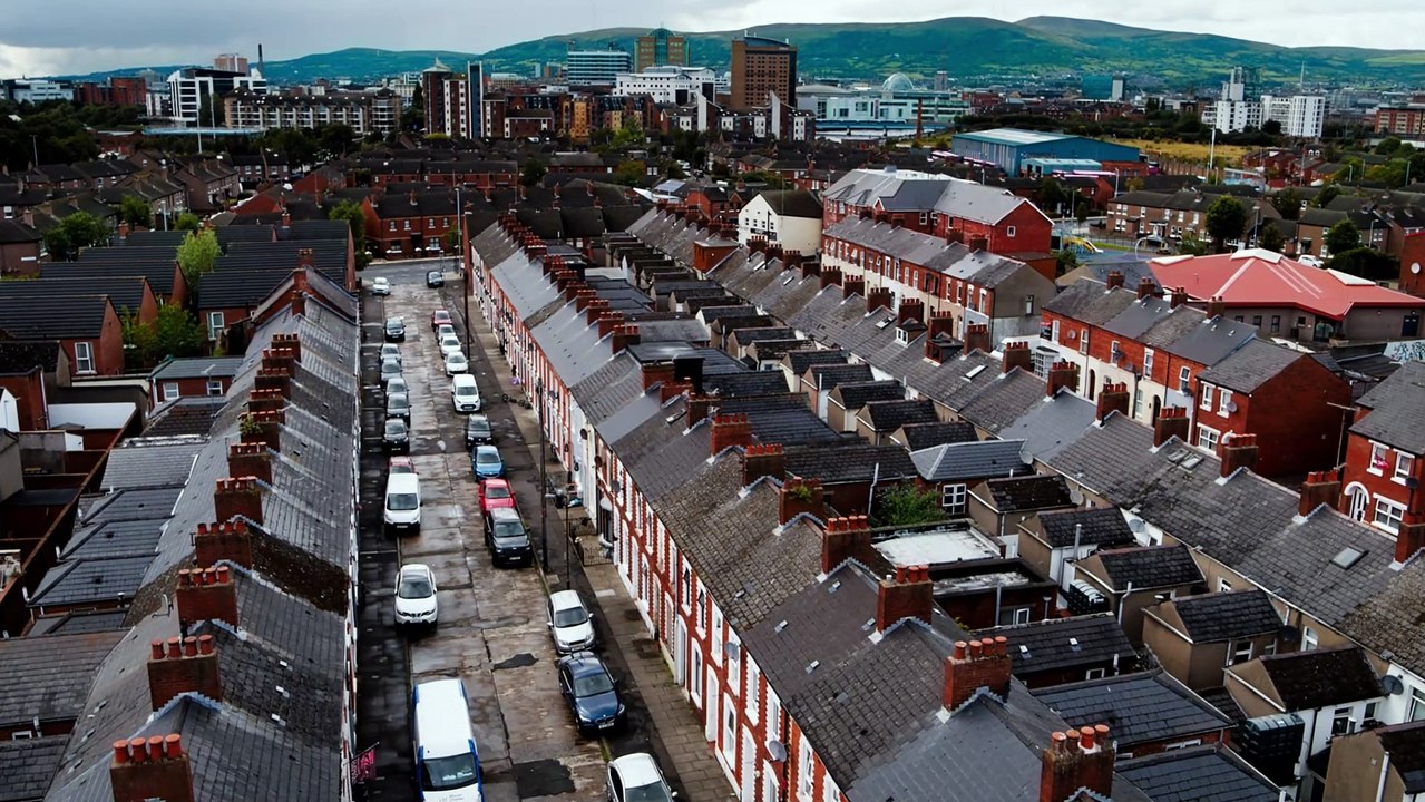 Belfast (Trailer Italiano HD)