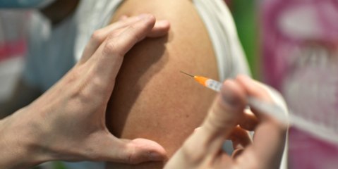 Ce patron Suisse propose une prime à ses employés qui ne sont pas vaccinés