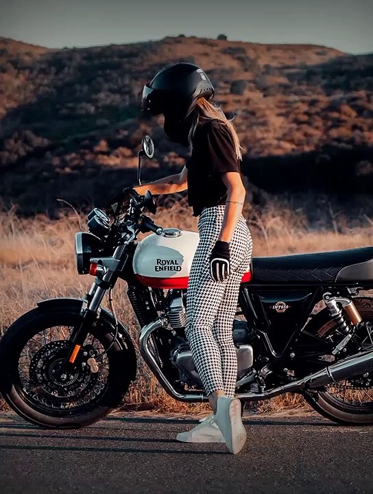 Female Motorcycle #chopper