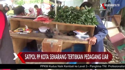 Satpol PP Kota Semarang Tertibkan Pedagang Liar di depan Pasar Simongan