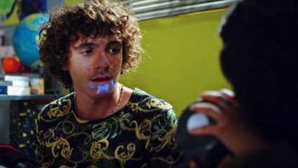 Plus belle la vie : [Indiscrétion] - La lettre de Betty à celui qu’elle aime