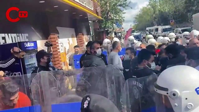 Boğaziçi'nde şiddet! Yaka paça gözaltı