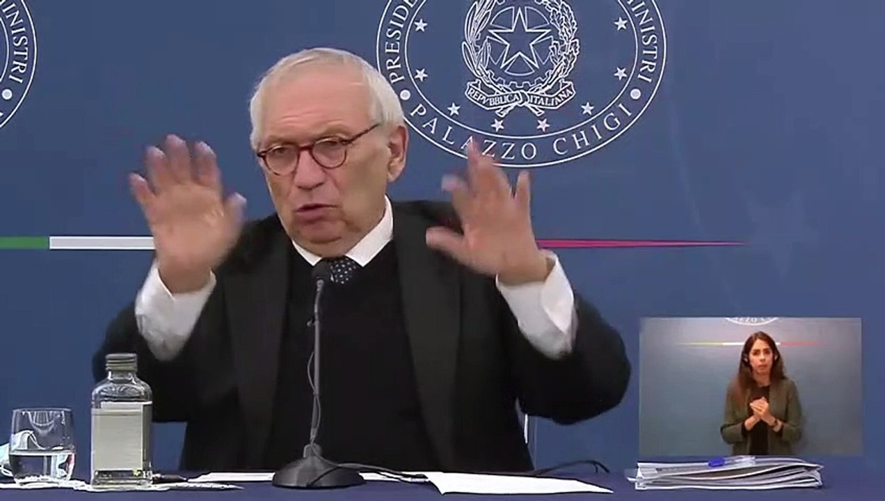 Scuola, Bianchi: "Dal Pnrr subito bandi per 5 miliardi di euro. Tre andranno agli asili nido"