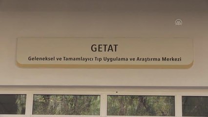 Dokuz Eylül Üniversitesi Hastanesi'nde doktorlara ozon tedavisi eğitimi verildi