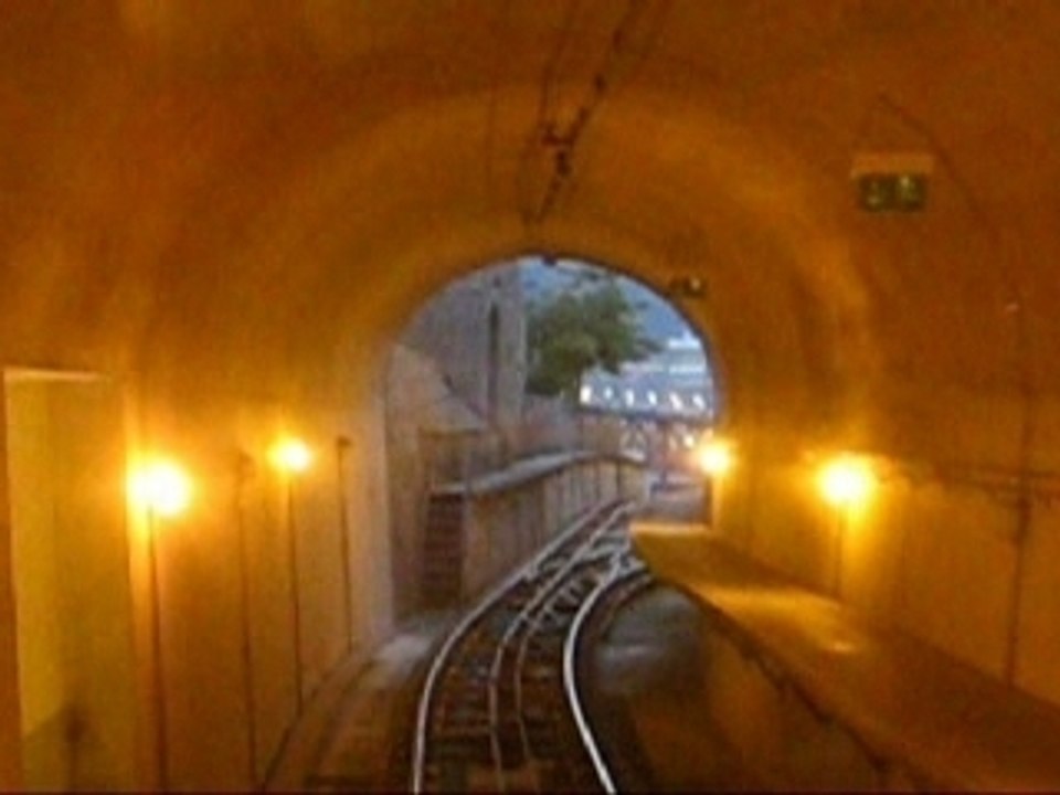 PORTO TRANSPORT-METRO -FUNICULAIRE DE GUINDAIS